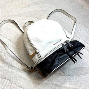 Chic Black and White Leather Michael Kors Backpack